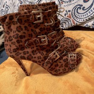 Womens Sz. 9 cheetah boots! Worn once for a wedding. $25 OBO.